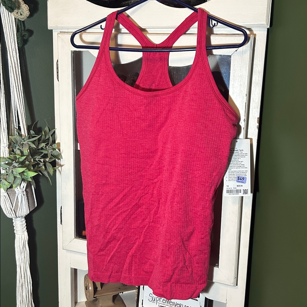 Red Ribbed Tank Top LULU!!
